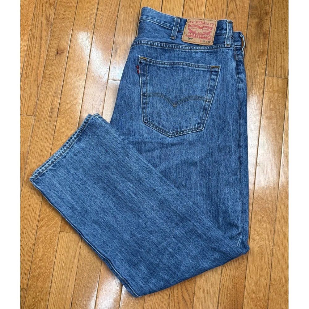 Levis 501 Original Fit Mens Medium Wash Blue Straight Leg Jeans 40x30
